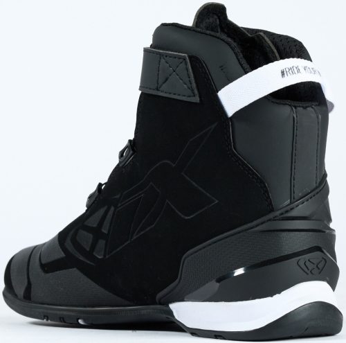 IXON BULL 2 WP vízálló motoros cipő | BLACK/WHITE