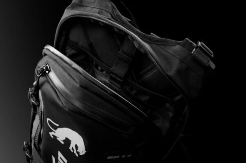 Furygan ADV 20L+ motoros hátizsák